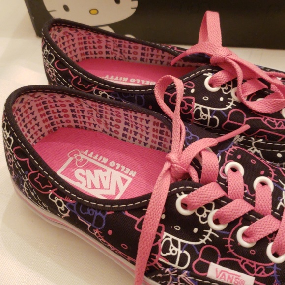 Hello Kitty [ Vans] - Picture 3 of 7